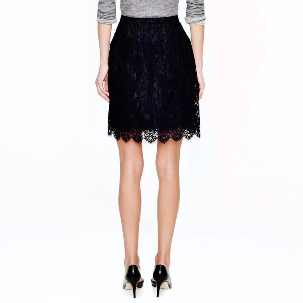 J. Crew Leavers Scalloped Hem A-Line Lace Mini Skirt in Navy & Black Size 10 - Picture 3 of 5